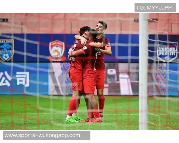 奥斯卡本赛季高原发力已打入15球刷新个人中超单赛季纪录