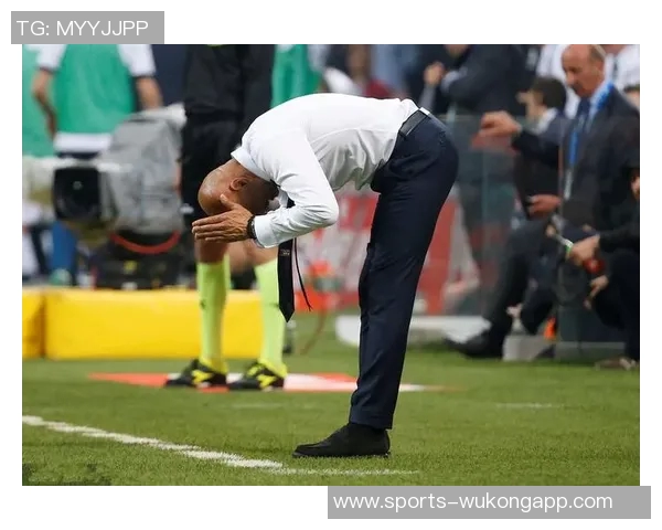 莱罗塔列分析图多尔战术理念对尤文防守造成的压力与挑战 莱罗塔列分析图多尔战术理念对尤文防守造成的压力与挑战