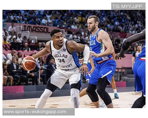 字母哥首节火力全开4投全中狂砍12分5篮板罚球表现也不俗 字母哥首节火力全开4投全中狂砍12分5篮板罚球表现也不俗