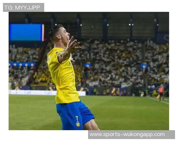 C罗强调世界杯成就不决定个人地位董方卓称国家队荣誉无可替代